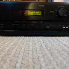 Yamaha DSP A-1000 amplifier