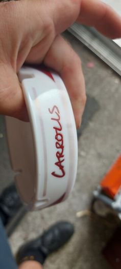 Carrolls no1 ashtray,nice condition,,price includes post to anywhere in ireland,collectors item ,with smoking ban..sold as seen.