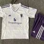 Manchester United home and away kids Image 2