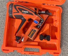 Paslode IM360Ci Lithium first fix gas framing nail gun.