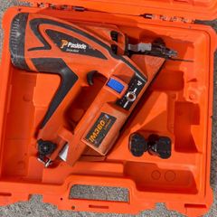 Paslode IM360Ci Lithium first fix gas framing nail gun.