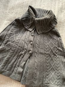 H&M sweater poncho size S