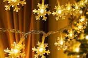 Christmas Decoration Lights, 6m 40 LED Snowflake String Lights Battery Operated Indoor Christmas Decorations, Waterproof Outdoor Light for Xmas Garden Patio Bedroom Party Decor MULTIPLE COLOURS AVAILABLE (FREE POSTAGE)