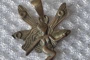 Vintage sterling silver pendant