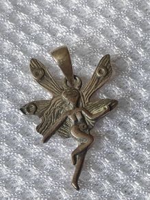 Vintage sterling silver pendant