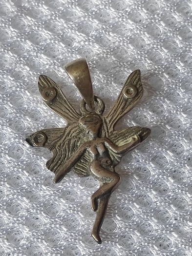 Vintage sterling silver pendant