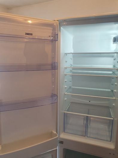 Zanussi fridge freezer
