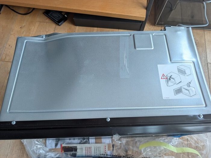 Neff Microwave - Transit Damaged - For Parts Only