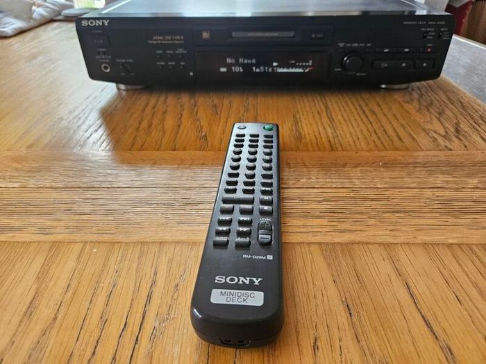 Sony MDS-JE530 minidisc player/recorder