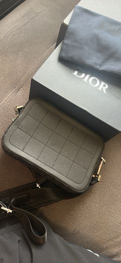 DlOR Safari Messenger Bag