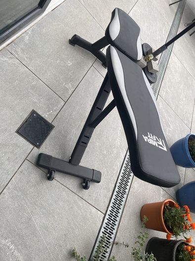 Weight Bench