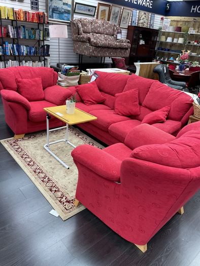 Red suite