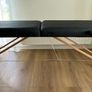 massage table Image 3