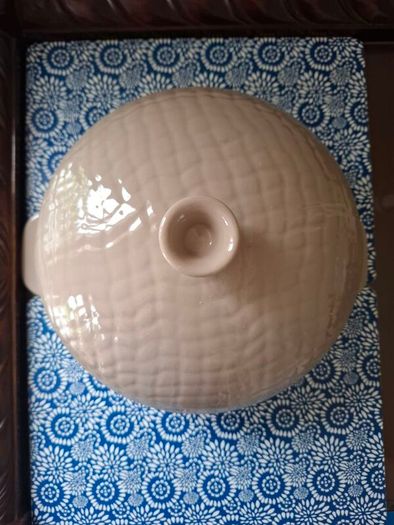 Meadows and Byrne oven dish