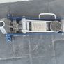 car jack Image 2