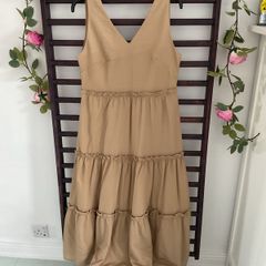 dress size 12 v neckline dress beige tiered dress