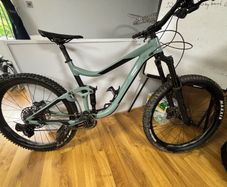 2020 Giant Reign 2 Large Teal Grey  950