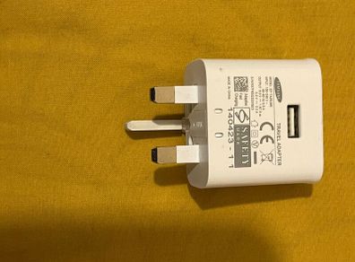 Genuine Original Samsung Adaptive Fast Charger UK Plug - White