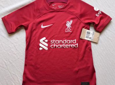 New 2022/23 Liverpool Nike Jersey Size Kids Age 7/8 Years