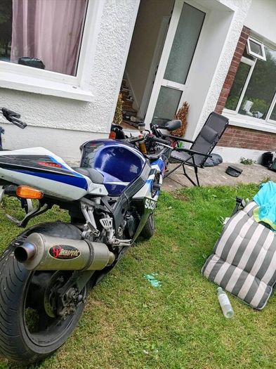 Suzuki gsxr 1000 k4