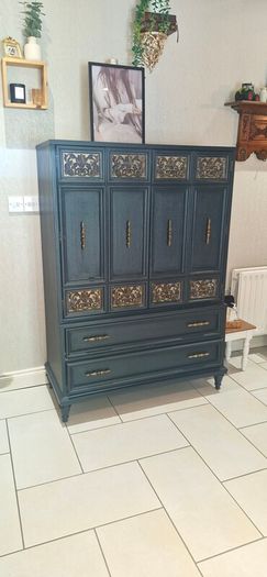 large storage unit