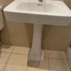 Sink with Pedestal