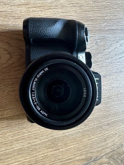 Panasonic Lumix FZ300 (Excellent Condition)