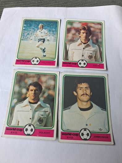 Topps Football Cards