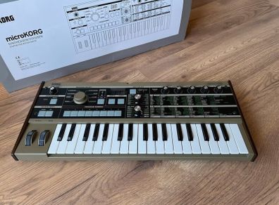 Korg microKORG