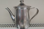Oneida 18 8 tea pot