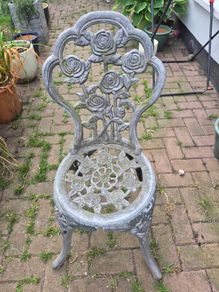cast metal garden chairs