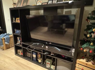 TV cabinet