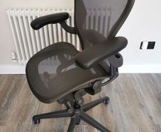 Herman Miller Aeron Remastered Size B