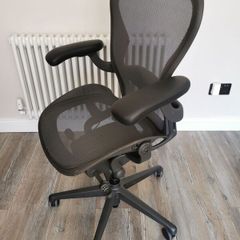 Herman Miller Aeron Remastered Size B