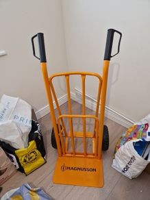 Magnusson Foldable Hand truck, 300kg capacity