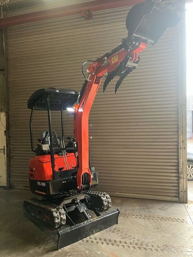 TPM-18HH micro digger Briggs & Stratton engine
