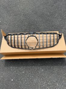 Mercedes Grille