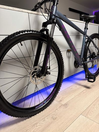 Carrera Vengeance Bike (Like NEW)