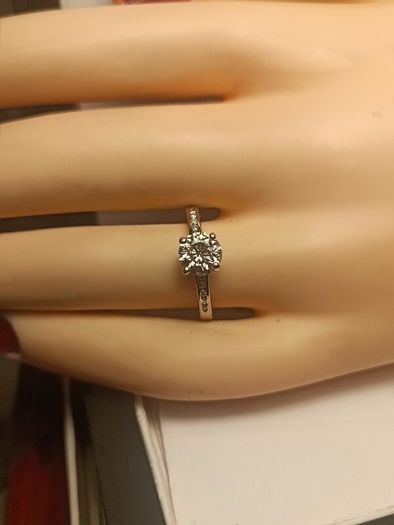 White Gold Moissanite Solitaire Ring with Accents
