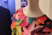 New Floral Stretch Dress
