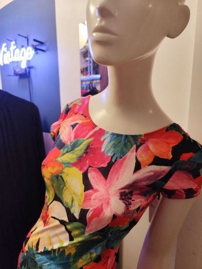 New Floral Stretch Dress