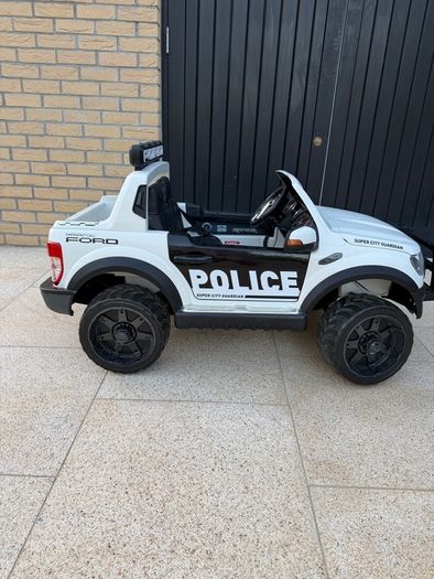 motorised car