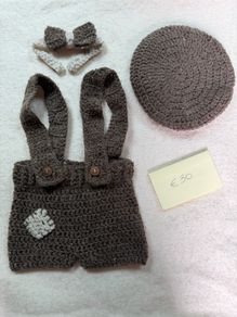 Newborn photography outfits