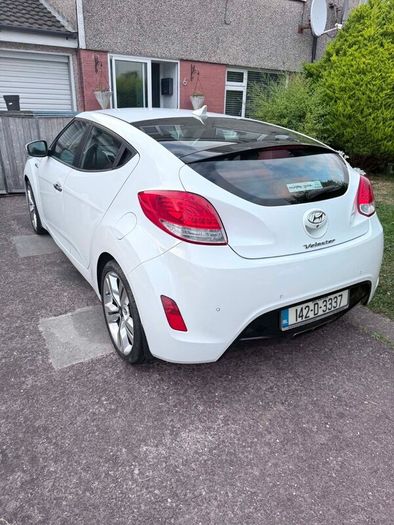 Hyundai Veloster