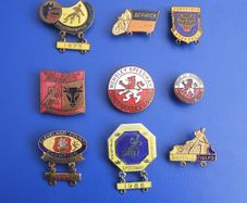 MOTORCYCLE SPEEDWAY (racing sports) - a selection of scarce vintage Speedway Supporters' badges (1930's to 1980's)