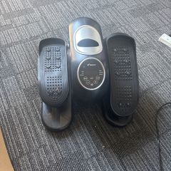 Desk / chair walker