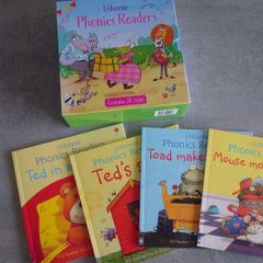 Usborne Phonics Set of 20 + 6 assorted books
