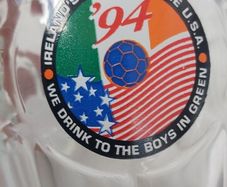 Vintage 1994 pint glass tankard,USA 1994  WORLD CUP  Ireland  glass .very collectable item,price includes post to anywhere in Ireland thank you, sold as seen.