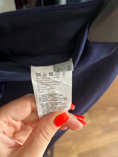 Pinko navy suit