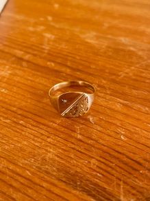 gold  mans ring